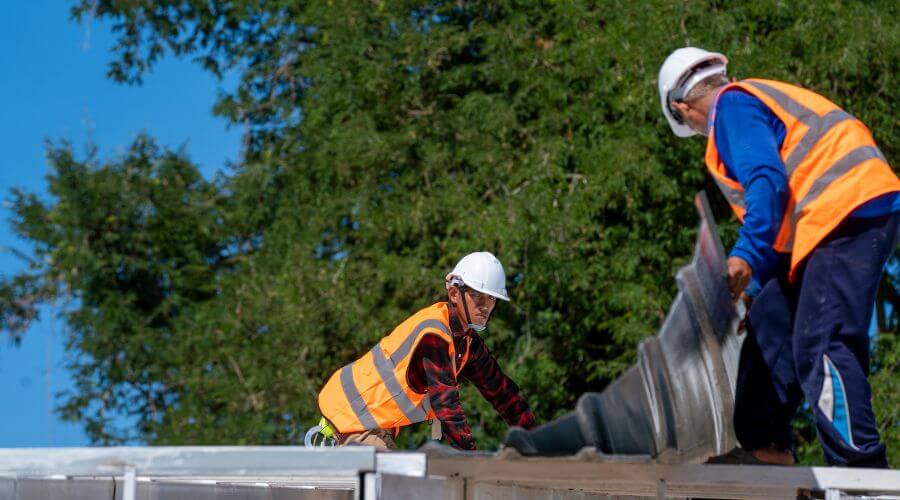 Professional residential roofers in Stamps, AR